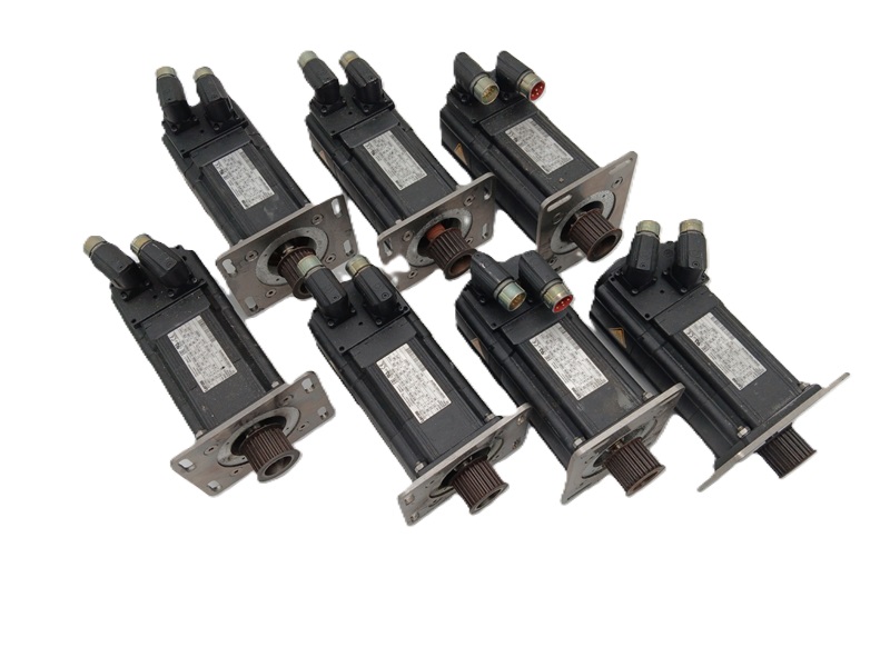 Servomoteur LENZE 3-MOT MCS 09F38-RS0B0-B14N-ST5S00N-ROSU – Image 7